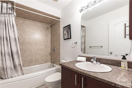 4020 Canyon Walk Drive, Ottawa, ON - Indoor Photo Showing Bathroom