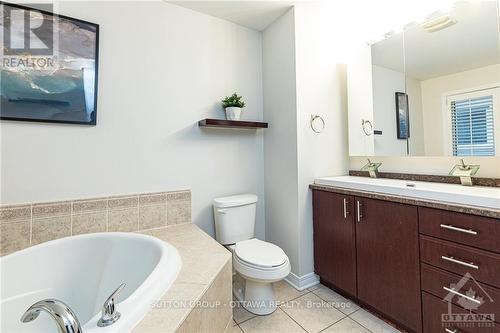 4020 Canyon Walk Drive, Ottawa, ON - Indoor Photo Showing Bathroom