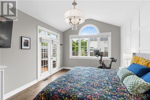 647 Brookwood Circle, Ottawa, ON - Indoor Photo Showing Bedroom