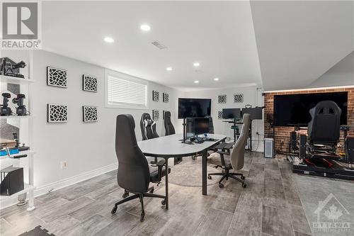 647 Brookwood Circle, Ottawa, ON - Indoor Photo Showing Office