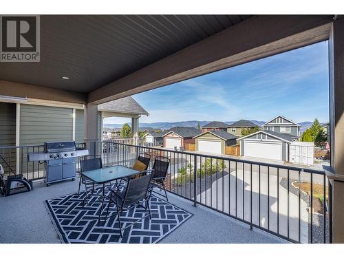 1280 Bergamot Avenue, Kelowna, BC - Outdoor With Deck Patio Veranda With Exterior