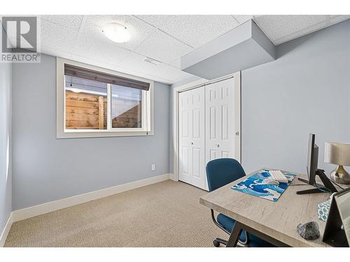 1280 Bergamot Avenue, Kelowna, BC - Indoor Photo Showing Office