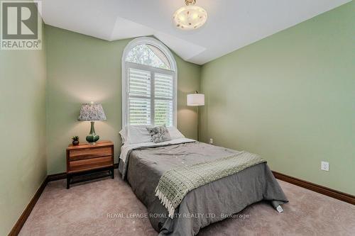 7456 Wellington Road 51, Guelph/Eramosa, ON - Indoor Photo Showing Bedroom