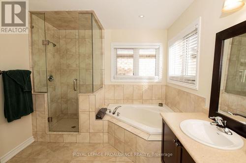 43 Vivian Drive, Clarington (Courtice), ON - Indoor Photo Showing Bathroom