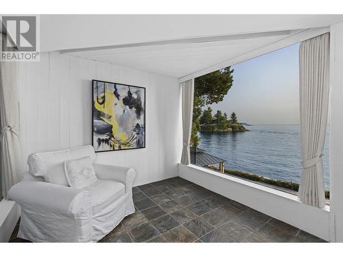 5934 Marine Drive, West Vancouver, BC - Indoor With Body Of Water