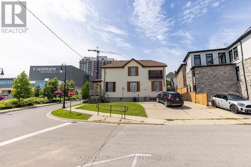 44 Carlisle Street, St. Catharines, ON - Outdoor