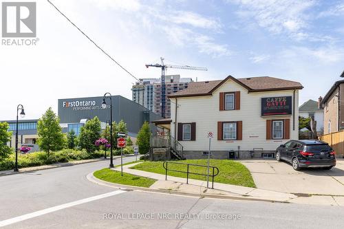 44 Carlisle Street, St. Catharines, ON 