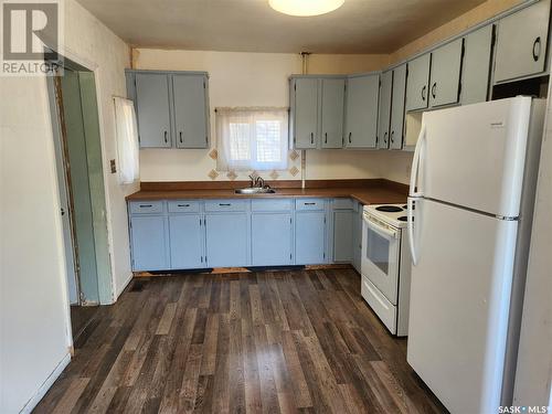 1020 109Th Avenue, Tisdale, SK - Indoor Photo Showing Kitchen