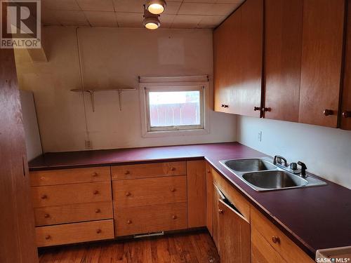 811 97Th Avenue, Tisdale, SK - Indoor Photo Showing Kitchen With Double Sink