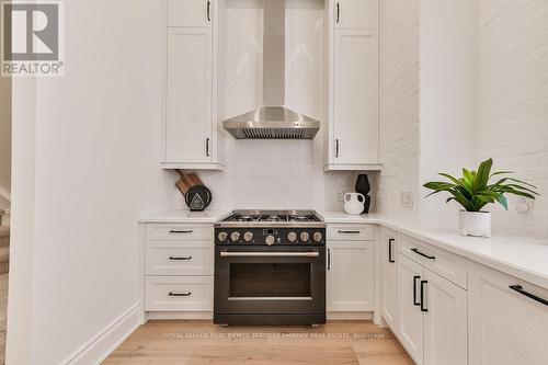 3 Arbourvale, St. Catharines, ON - Indoor Photo Showing Kitchen With Upgraded Kitchen