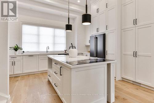 3 Arbourvale, St. Catharines, ON - Indoor Photo Showing Kitchen With Upgraded Kitchen