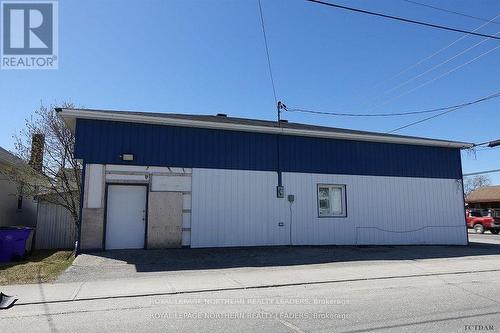 372-380 Pine Street S, Timmins, ON - Outdoor