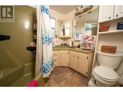 1900 10Th  S Street Unit# 42, Cranbrook, BC - Indoor Photo Showing Bathroom