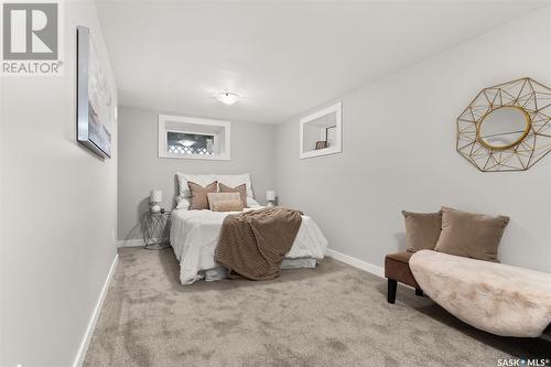 956 Edgar Street, Regina, SK - Indoor Photo Showing Bedroom