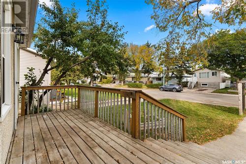 956 Edgar Street, Regina, SK - Outdoor With Deck Patio Veranda