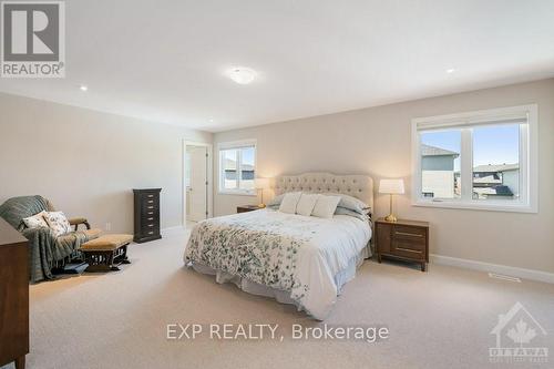 633 Misty Street, Russell, ON - Indoor Photo Showing Bedroom