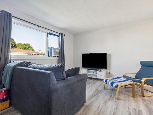 Logement - 350 Rue Laviolette, Gatineau (Gatineau), QC - Indoor Photo Showing Living Room