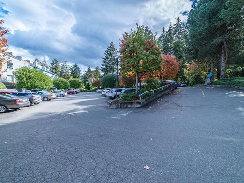 111-2562 Departure Bay Rd, Nanaimo, BC - Outdoor