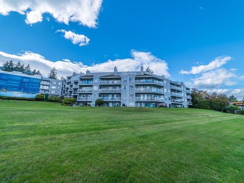 111-2562 Departure Bay Rd, Nanaimo, BC - Outdoor With View