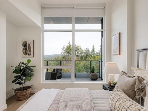 510-2000 Hannington Rd, Langford, BC - Indoor Photo Showing Bedroom