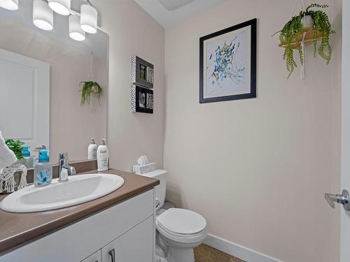 131-8800 Dallas Drive, Kamloops, BC - Indoor Photo Showing Bathroom