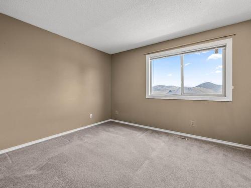 37-1750 Summit Drive, Kamloops, BC - Indoor Photo Showing Other Room