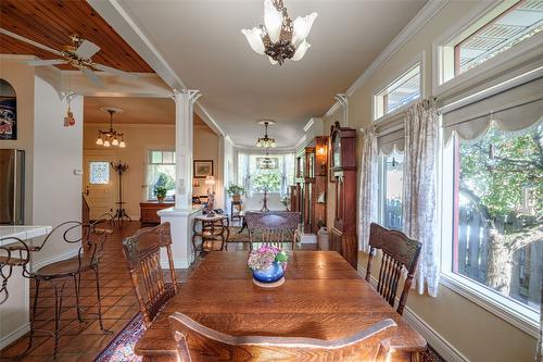 2905 Rosedale Avenue, Armstrong, BC - Indoor Photo Showing Dining Room