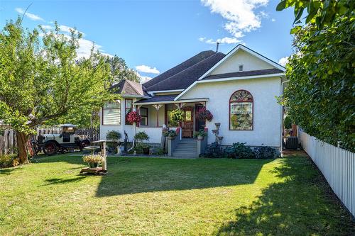 2905 Rosedale Avenue, Armstrong, BC - Outdoor