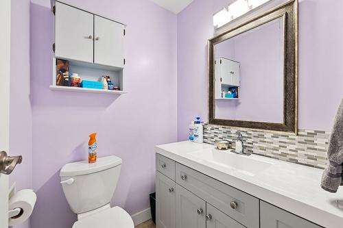 22-750 Badke Road, Kelowna, BC - Indoor Photo Showing Bathroom