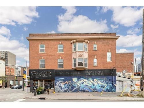 200-309 Bank Street, Ottawa, ON 