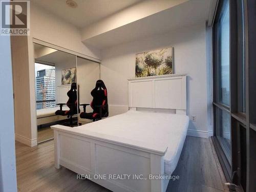 4505 - 38 Grenville Street, Toronto, ON - Indoor Photo Showing Bedroom