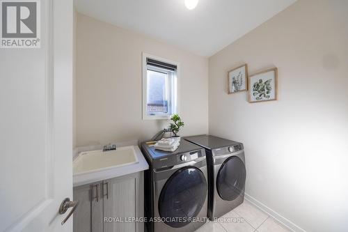 38 - 400 Finch Avenue, Pickering, ON - Indoor Photo Showing Laundry Room