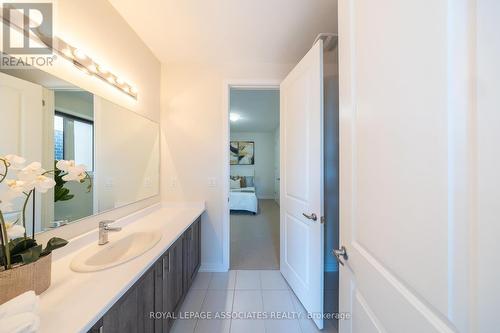 38 - 400 Finch Avenue, Pickering, ON - Indoor Photo Showing Bathroom