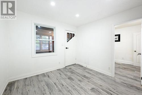 198 Province Street N, Hamilton, ON - Indoor Photo Showing Other Room