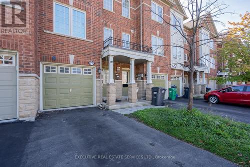 27 Denison Avenue W, Brampton, ON - Outdoor With Facade