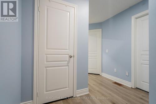 27 Denison Avenue W, Brampton, ON - Indoor Photo Showing Other Room