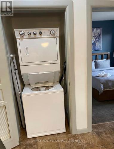 448 - 654 Cook Road, Kelowna, BC - Indoor Photo Showing Laundry Room