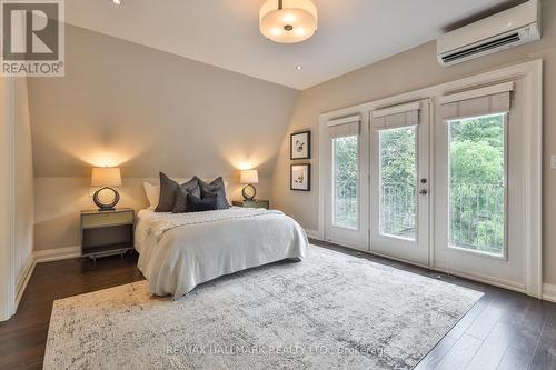 194 Erskine Avenue, Toronto, ON - Indoor Photo Showing Bedroom