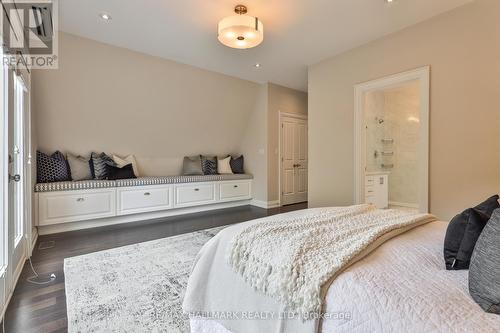 194 Erskine Avenue, Toronto, ON - Indoor Photo Showing Bedroom