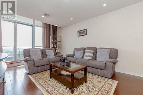 1508 - 4727 Sheppard Avenue E, Toronto, ON - Indoor Photo Showing Living Room