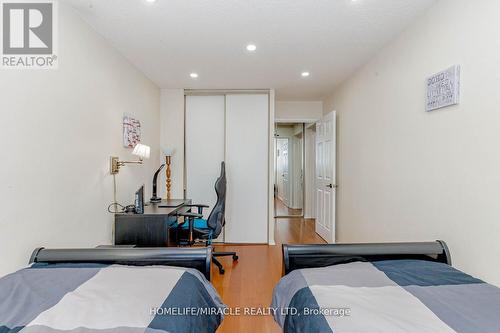 1508 - 4727 Sheppard Avenue E, Toronto, ON - Indoor Photo Showing Bedroom