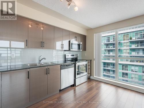 3408 - 50 Town Centre Court, Toronto, ON - Indoor Photo Showing Kitchen With Stainless Steel Kitchen With Double Sink