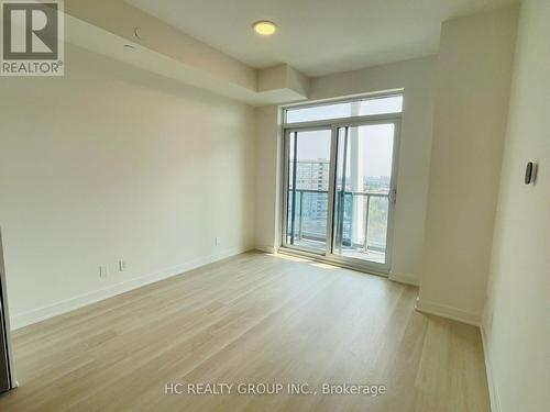 B1001 - 50 Upper Mall Way, Vaughan, ON - Indoor Photo Showing Other Room