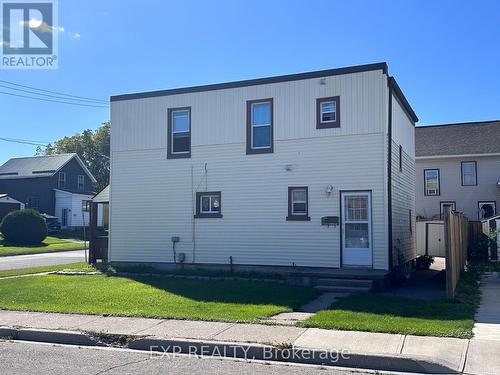 203 Grove Street, Norfolk (Simcoe), ON - Outdoor