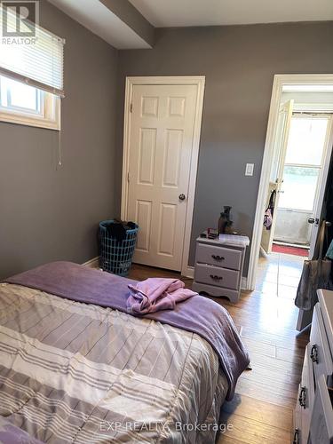 203 Grove Street, Norfolk (Simcoe), ON - Indoor Photo Showing Bedroom