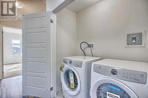 69 Fiesta Way, Whitby, ON - Indoor Photo Showing Laundry Room