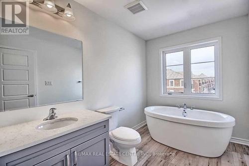 69 Fiesta Way, Whitby, ON - Indoor Photo Showing Bathroom