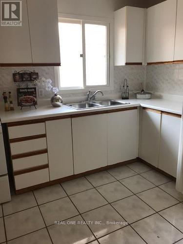 15 Newlands Avenue, Georgina, ON - Indoor Photo Showing Kitchen With Double Sink