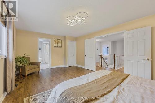 23 Pepin Court, Barrie, ON - Indoor Photo Showing Bedroom