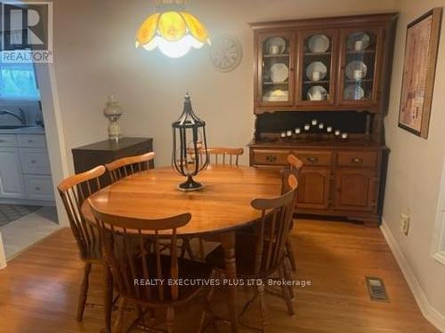 616 Bunting Road, St. Catharines, ON - Indoor Photo Showing Dining Room